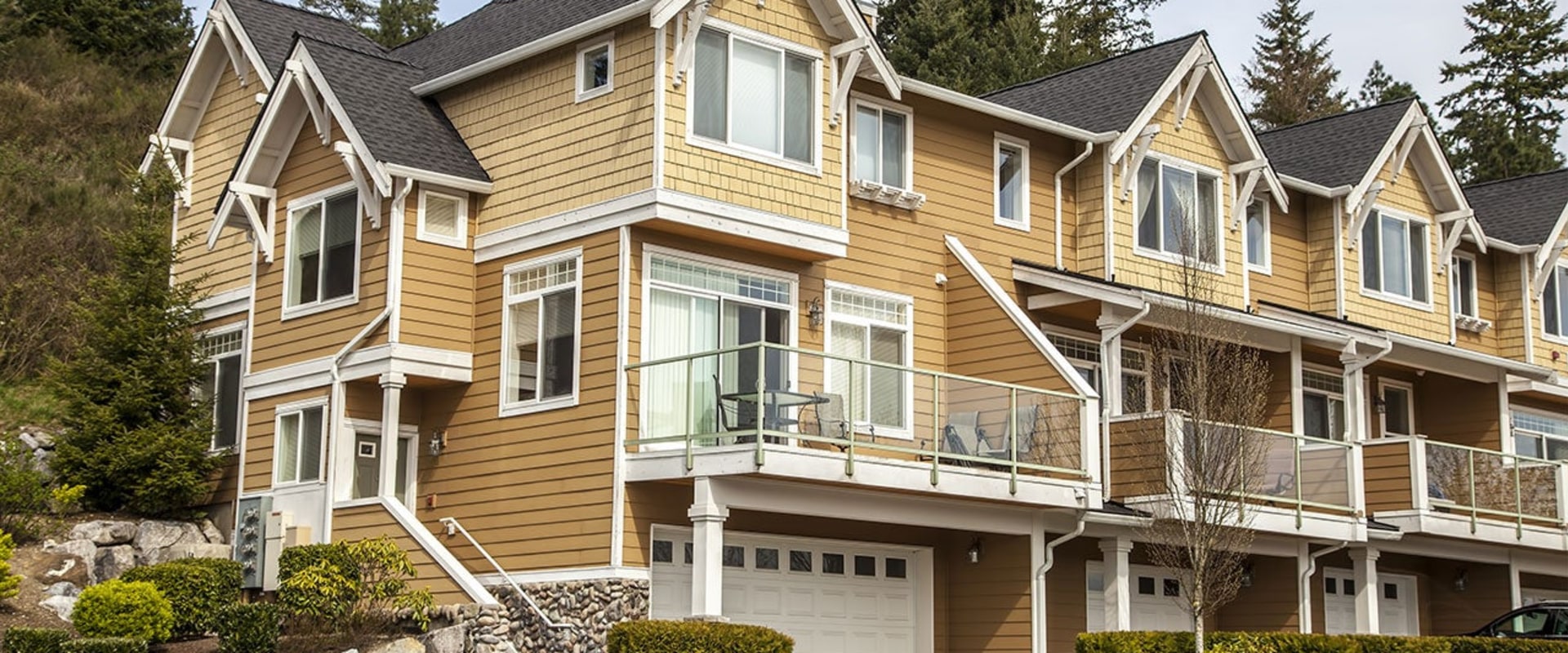 How many months ahead should you start looking for a house?