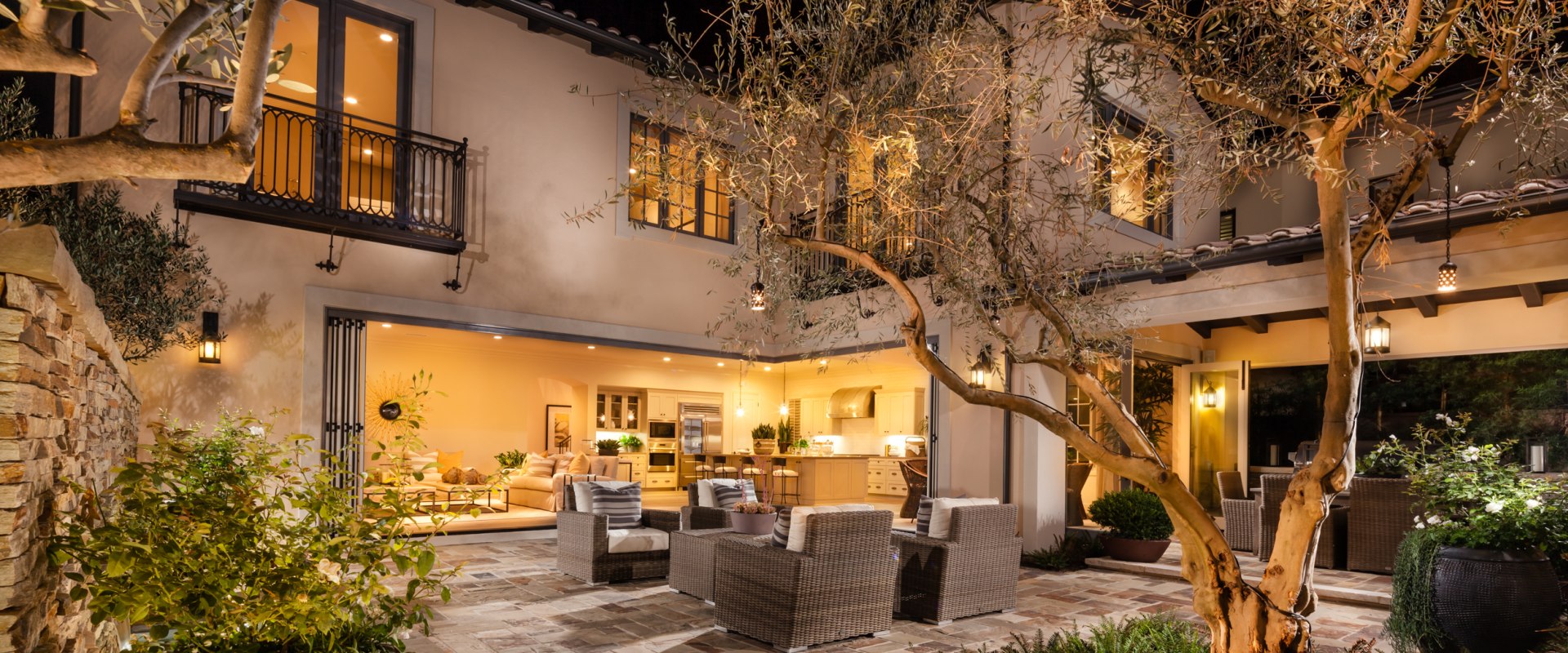 Who bought new home company?