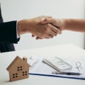 Selling Your Kansas City Home: Cash Offers vs Realtors